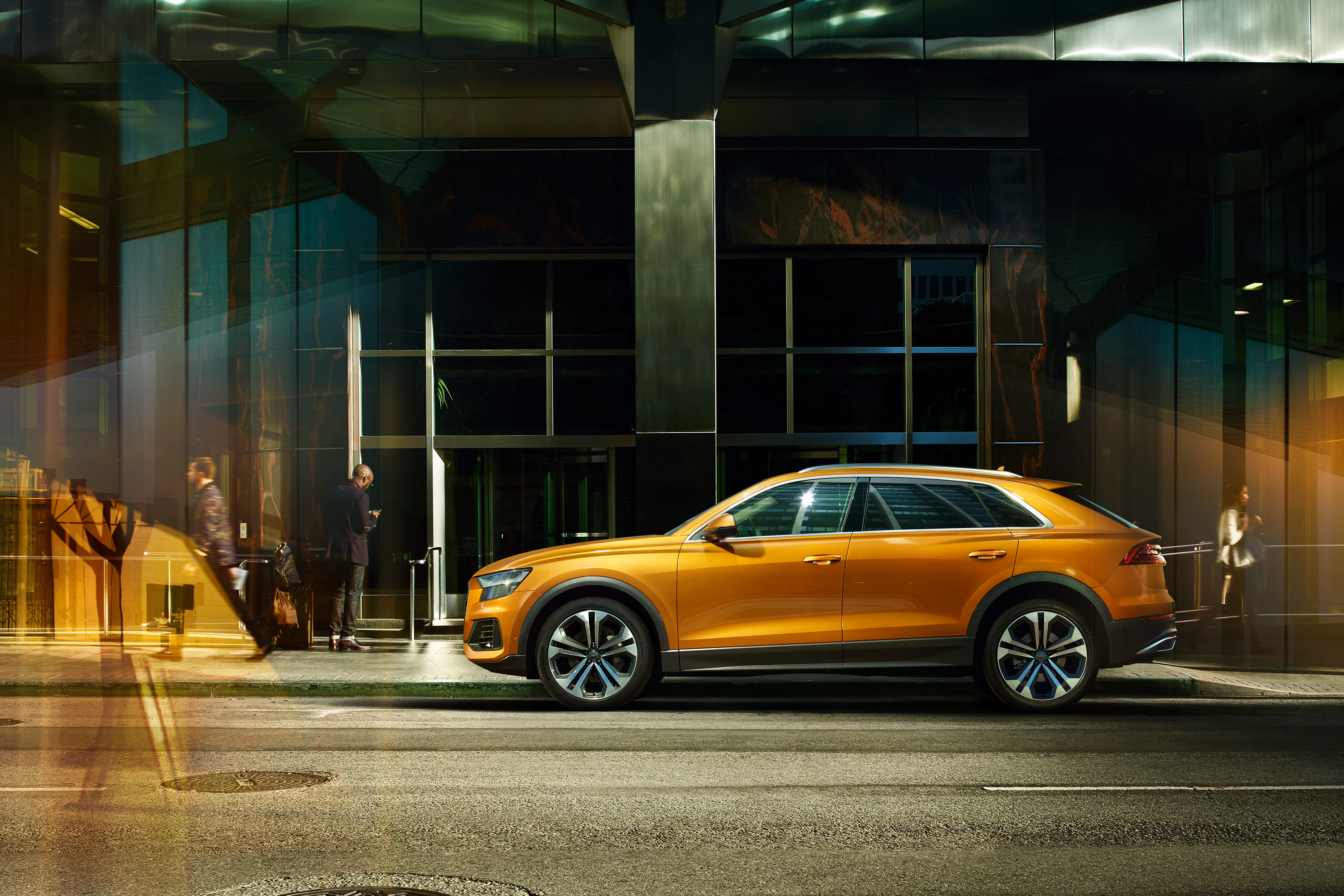 Digitales Leben - Postproduction, CGI, Retouching, Composing - Uwe Düttmann, Audi Q8, CGI, Postproduction