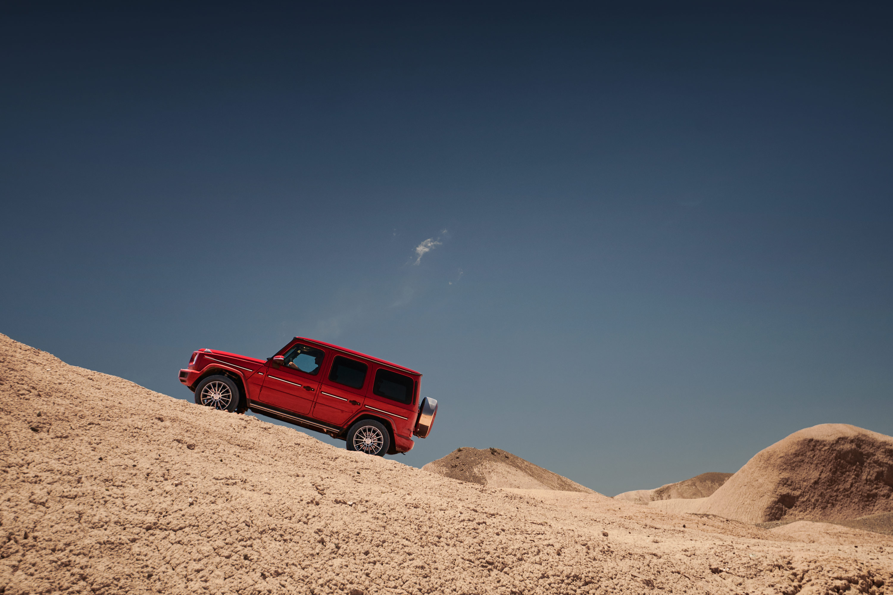 Digitales Leben - Postproduction, CGI, Retouching, Composing - Tim Adler, G-Klasse, Postproduction