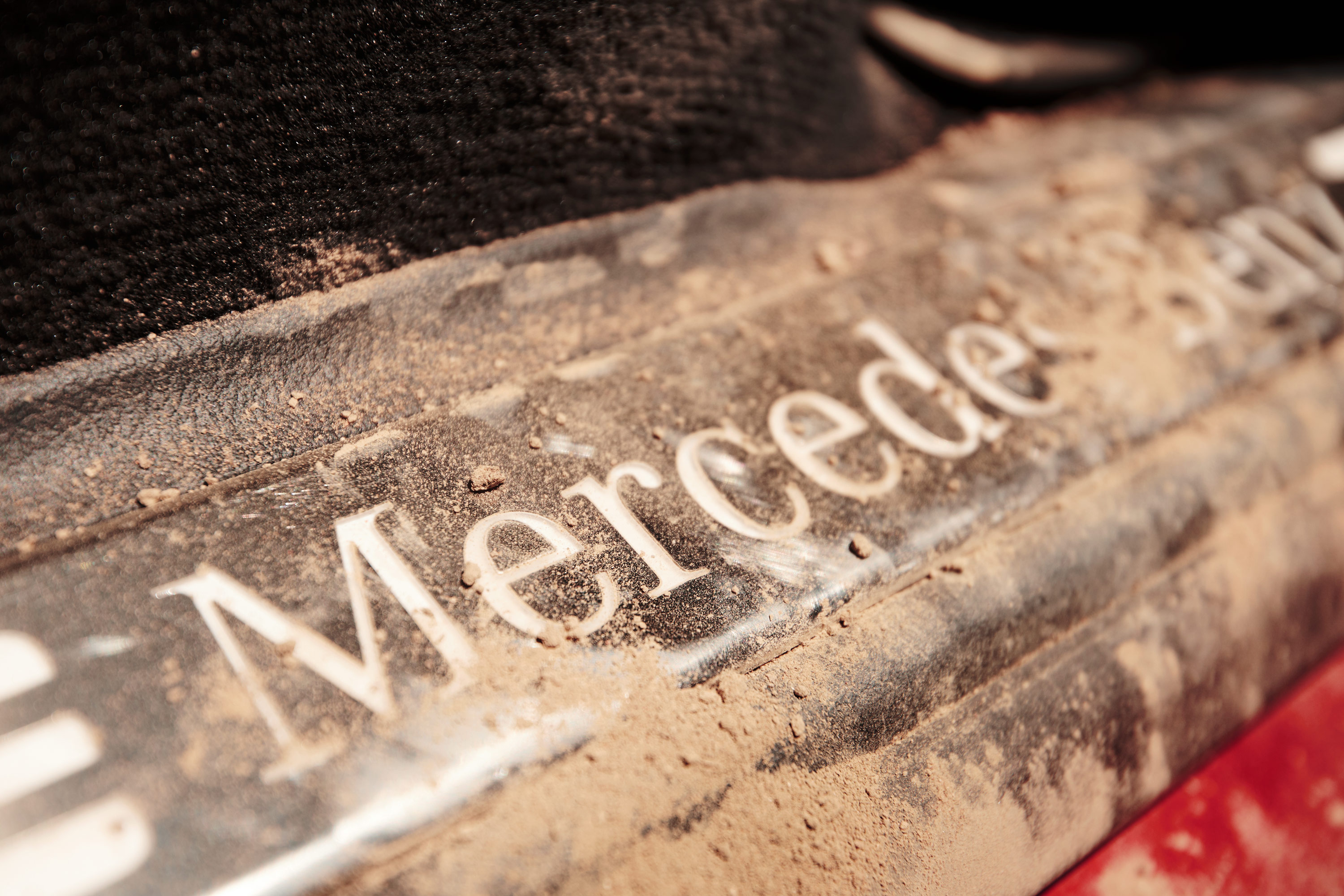 Digitales Leben - Postproduction, CGI, Retouching, Composing - Tim Adler, G-Klasse, Postproduction