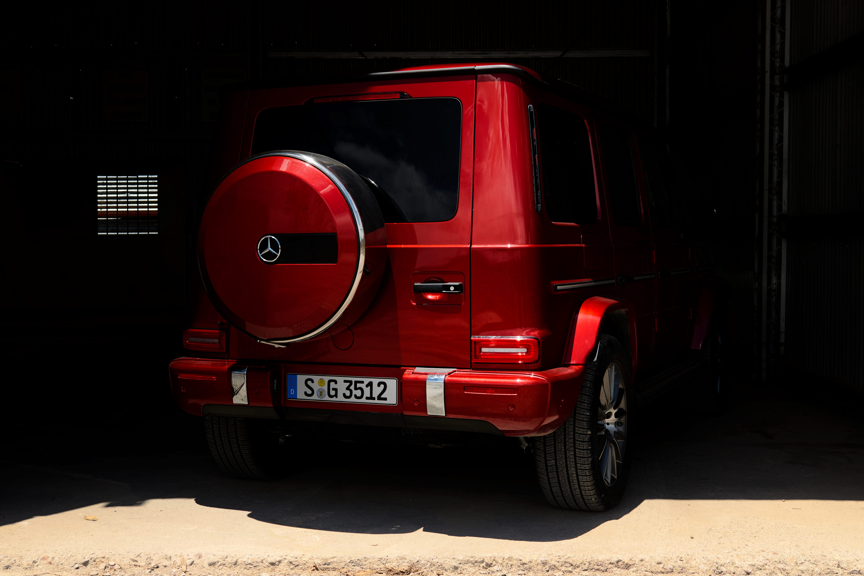 Digitales Leben - Postproduction, CGI, Retouching, Composing - Tim Adler, G-Klasse, Postproduction