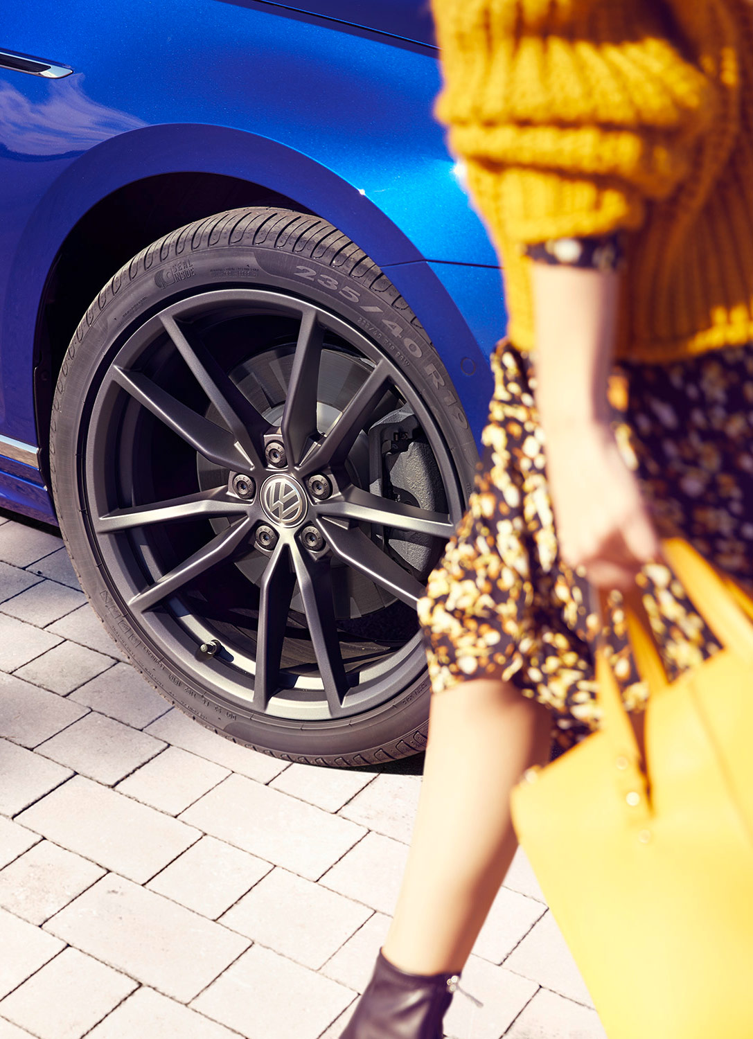 Digitales Leben - Postproduction, CGI, Retouching, Composing - VW Passat, Alex Rank, Grabarz&Partner