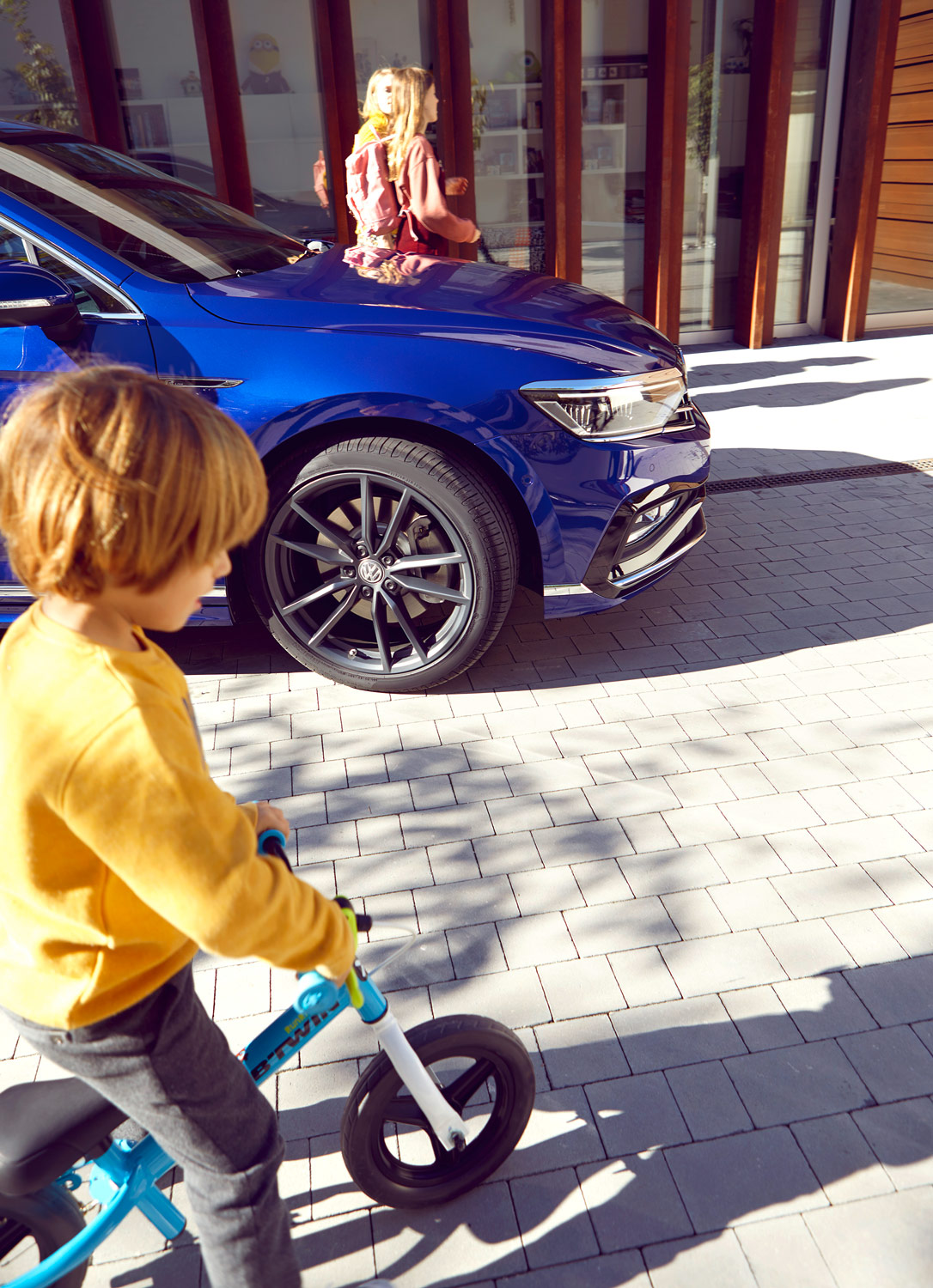 Digitales Leben - Postproduction, CGI, Retouching, Composing - VW Passat, Alex Rank, Grabarz&Partner