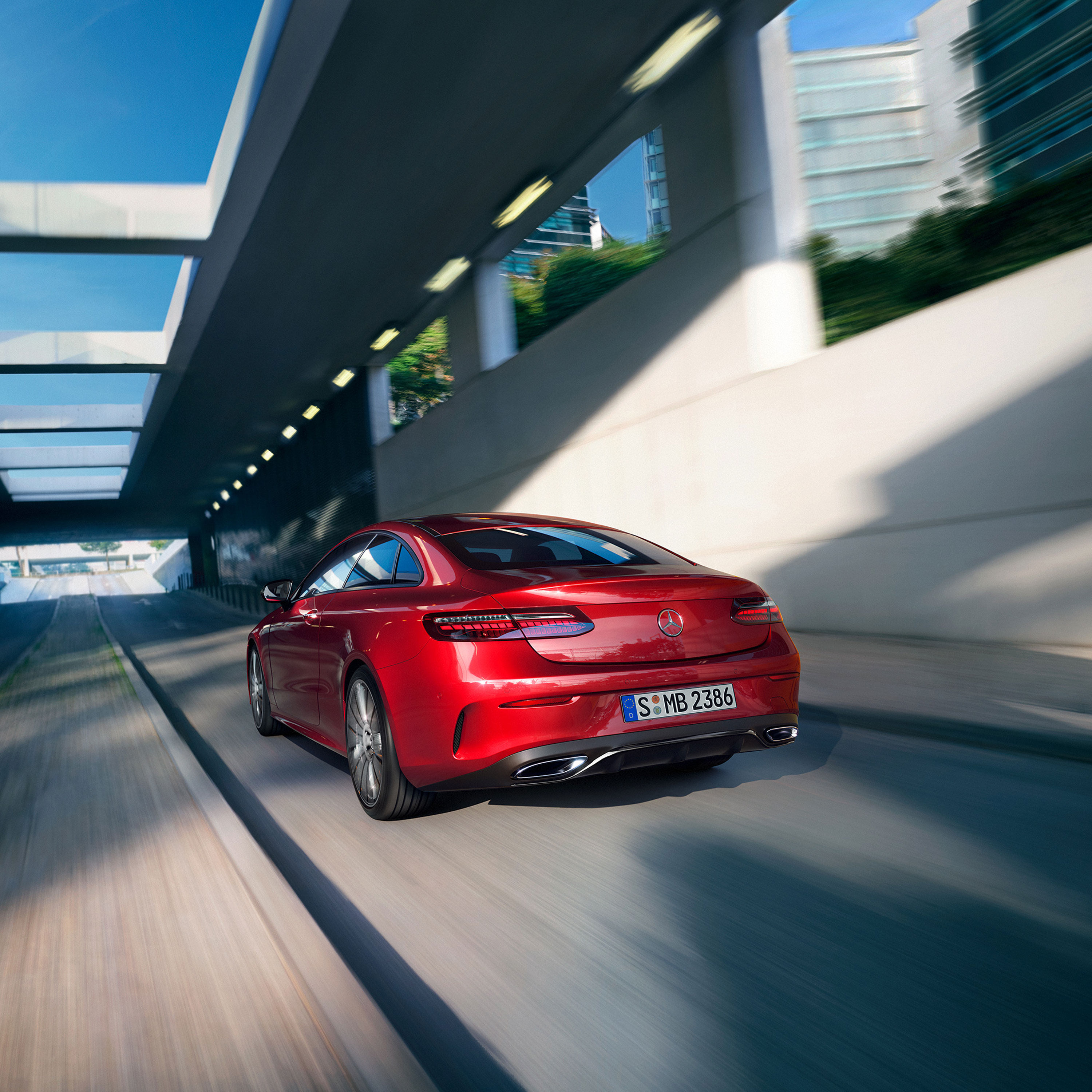 Digitales Leben - Postproduction, CGI, Retouching, Composing - Mercedes Benz E-Klasse
