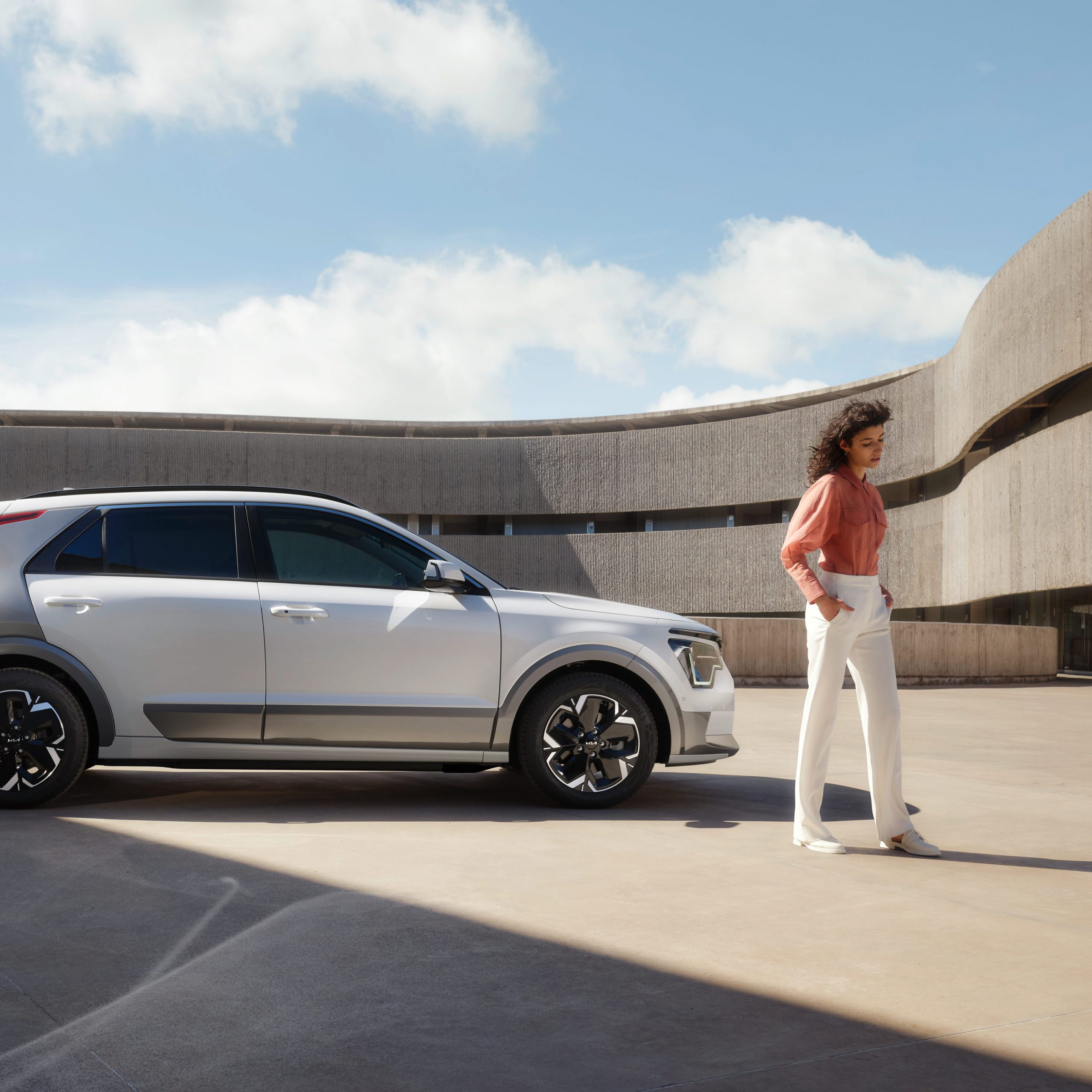 Digitales Leben - Postproduction, CGI, Retouching, Composing - KIA NIRO, Digitale Leben, BAM, Postproduction