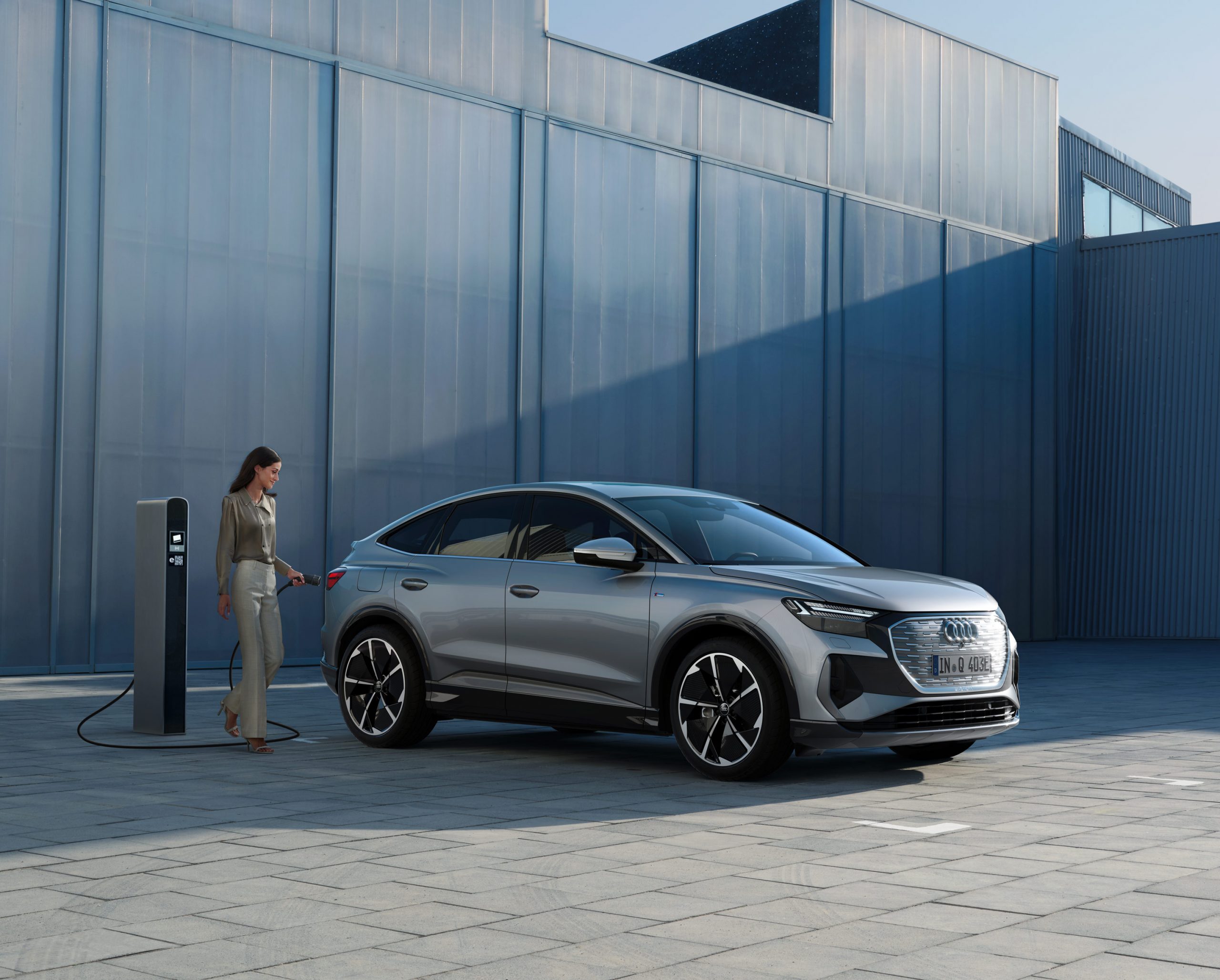 Digitales Leben - Postproduction, CGI, Retouching, Composing - Audi Q4