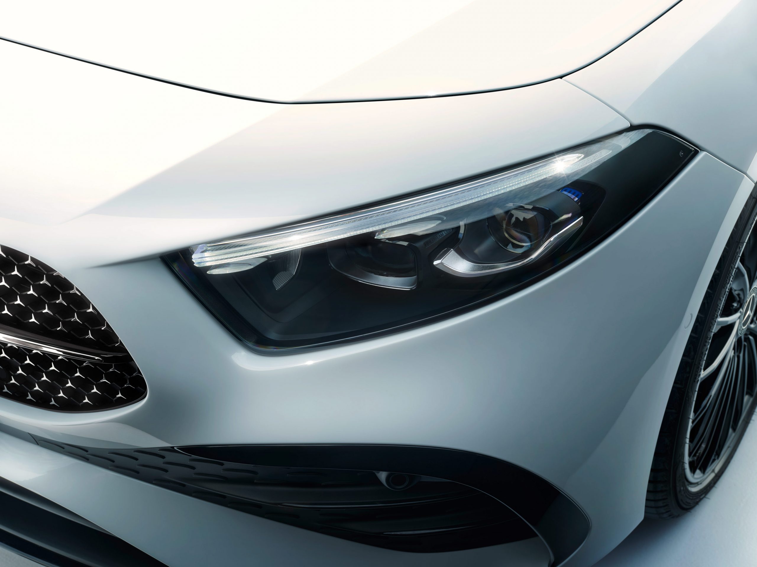 Digitales Leben - Postproduction, CGI, Retouching, Composing - Mercedes Benz A-Klasse