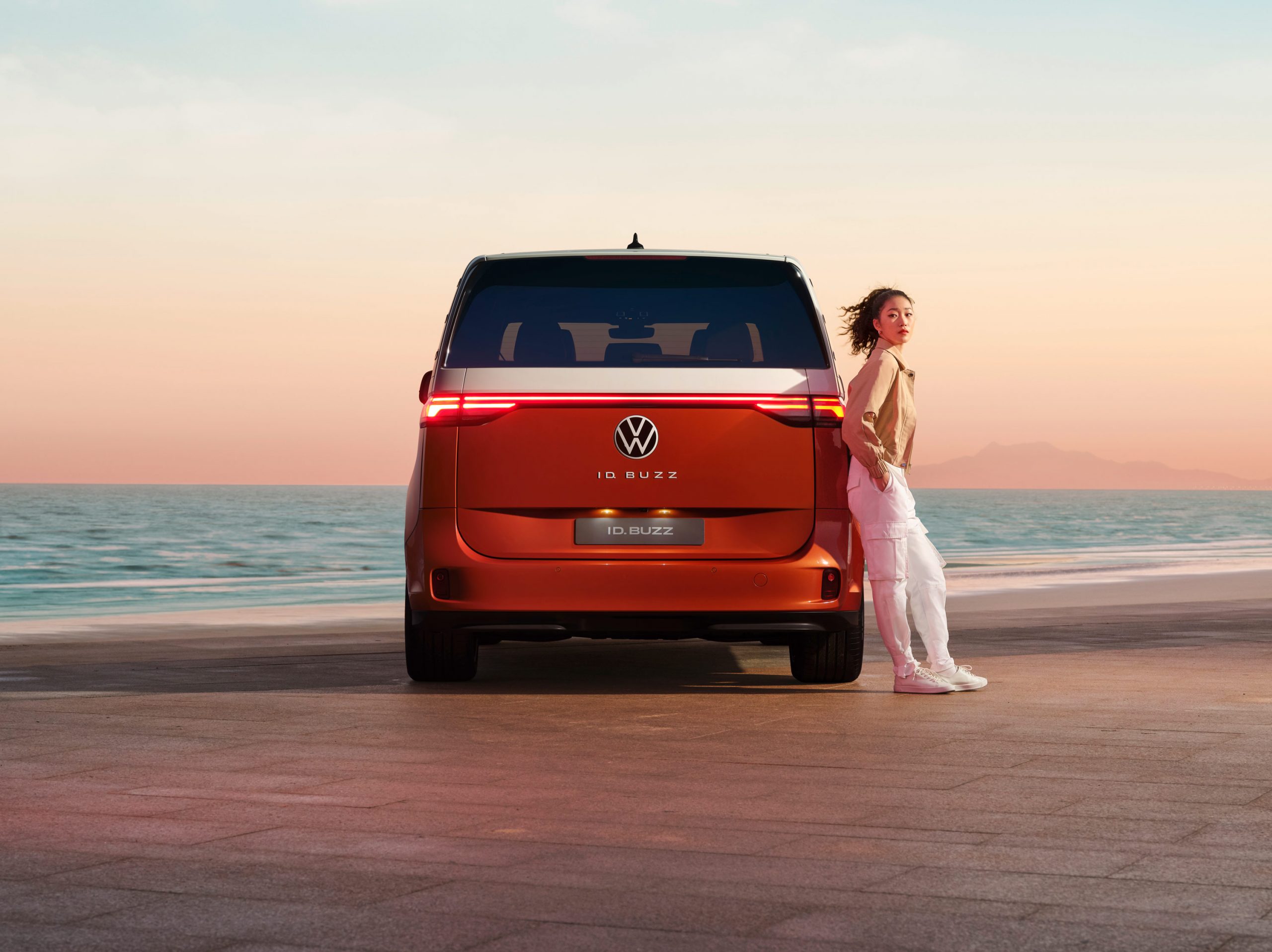 Digitales Leben - Postproduction, CGI, Retouching, Composing - VW ID-BUZZ