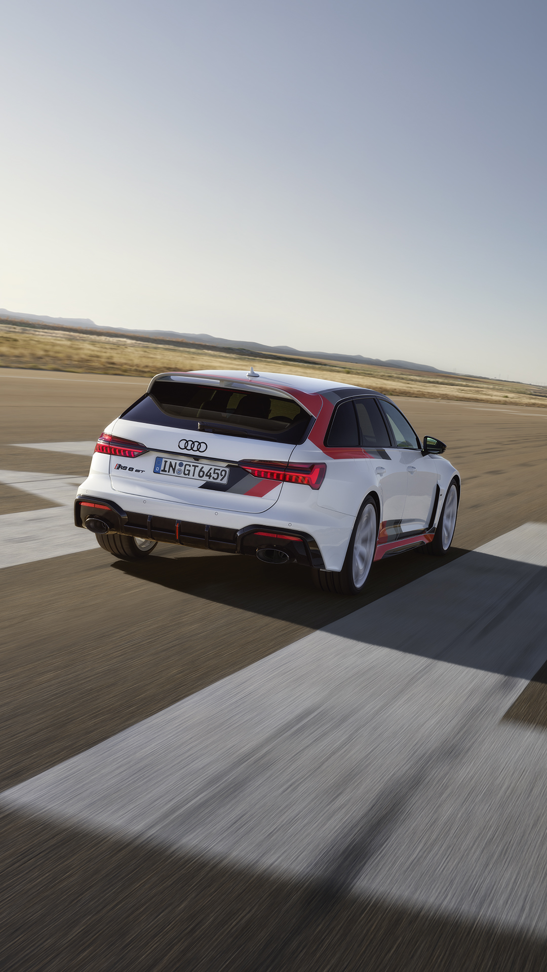 Digitales Leben - Postproduction, CGI, Retouching, Composing - Audi RS6 Avant GT