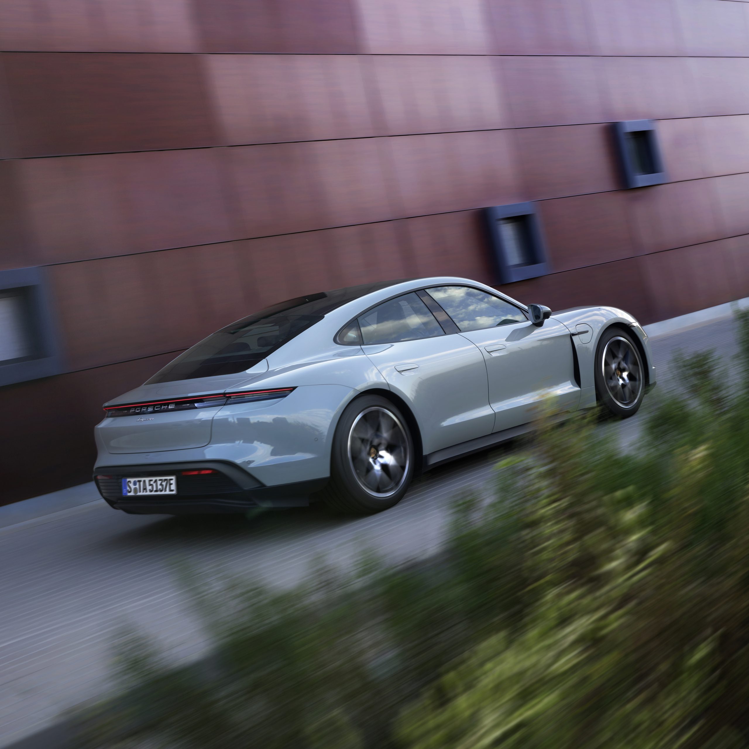 Digitales Leben - Postproduction, CGI, Retouching, Composing - Porsche