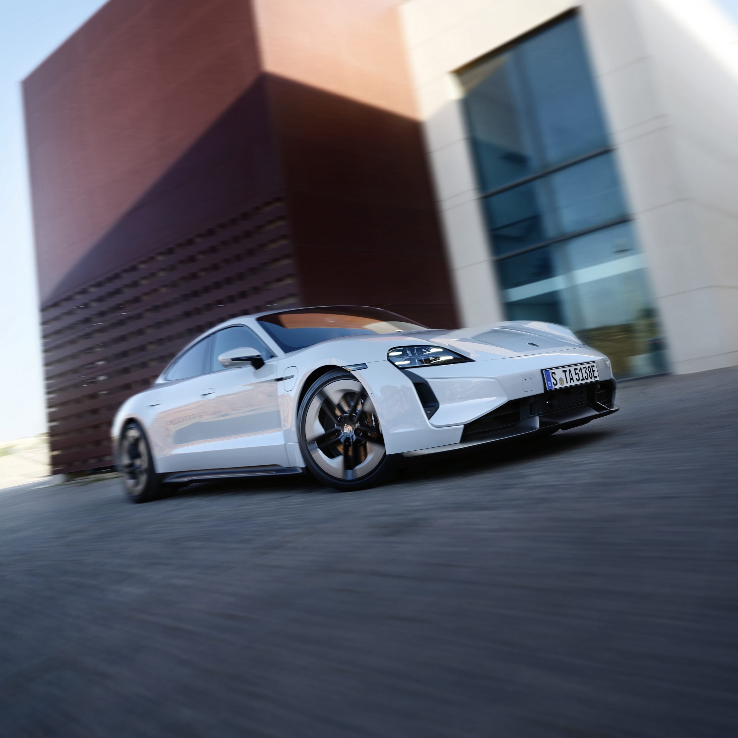 Digitales Leben - Postproduction, CGI, Retouching, Composing - Porsche