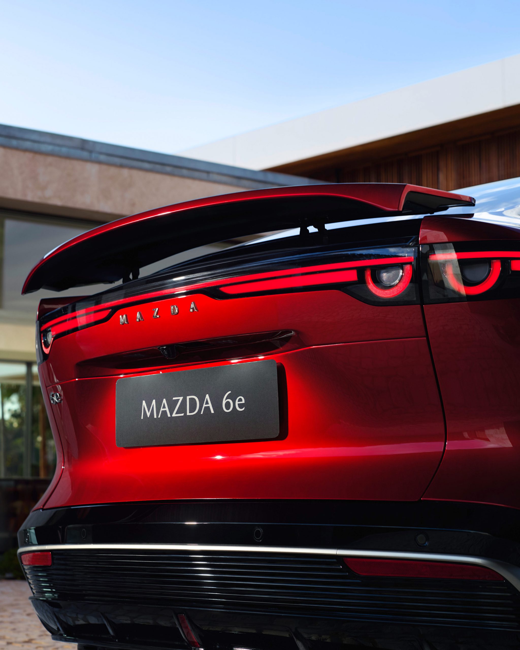 Digitales Leben - Postproduction, CGI, Retouching, Composing - MAZDA 6e